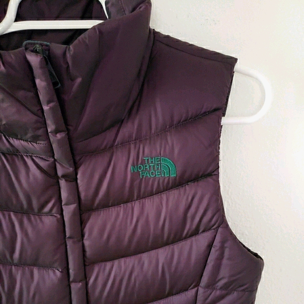 Women | The North Face Puffer Vest - Picture 3 of 4